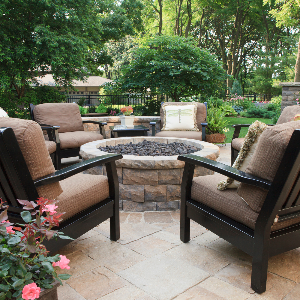 Steven-website-stone-firepit-in-garden